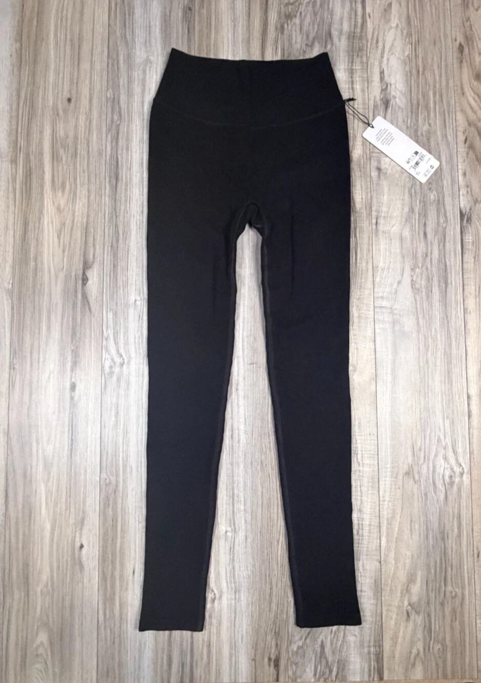 Alo Yoga Seamless High Waist Two Tone Rib Legging Black Womens Size Medium NEW